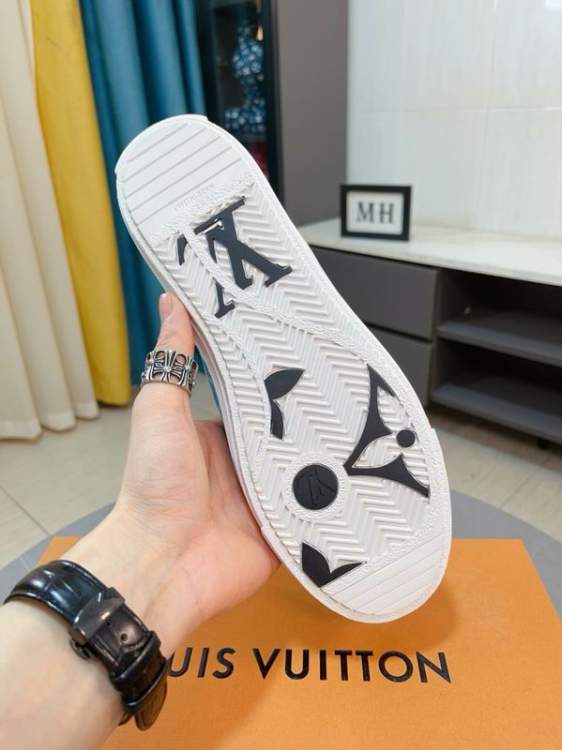 Picture of Louis Vuitton Shoes _SKULVsz38-44mnf060116171
